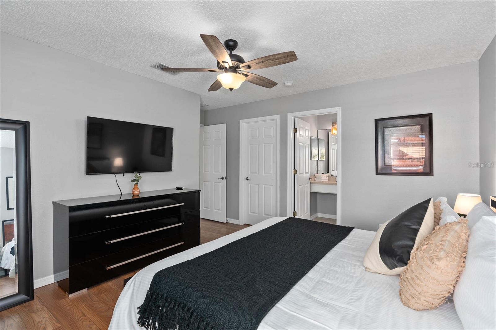 Image 49 of 59 For 248 Carrera Avenue