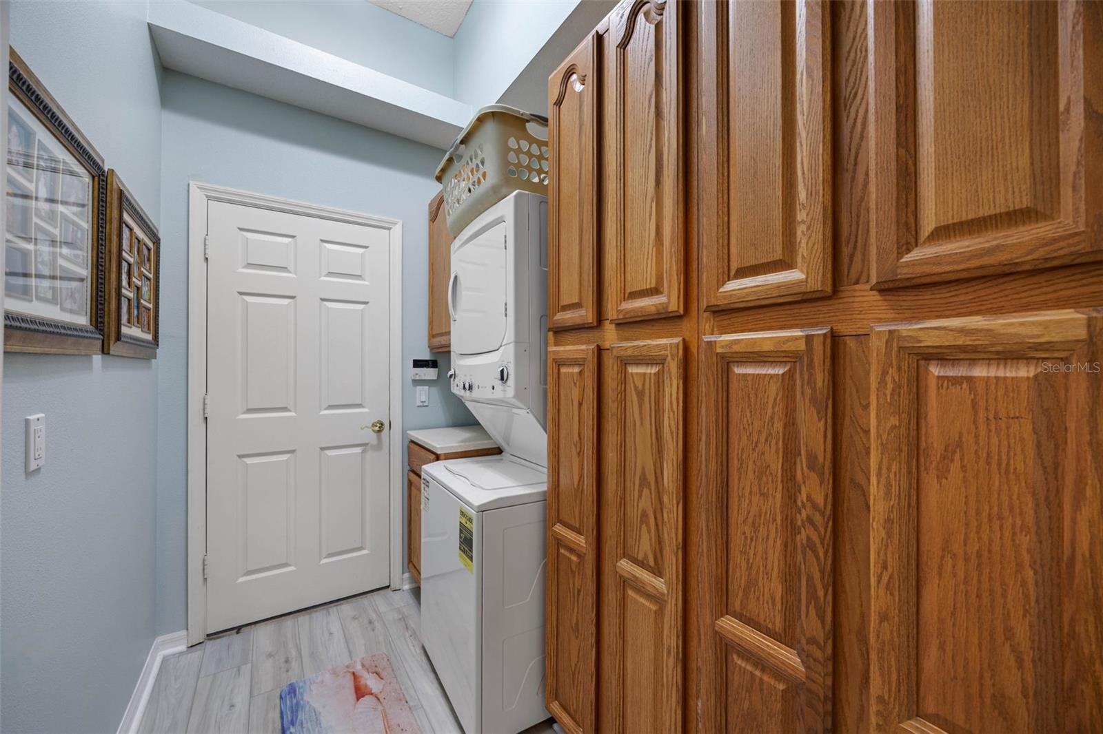 Image 24 of 45 For 7608 Teal Trace