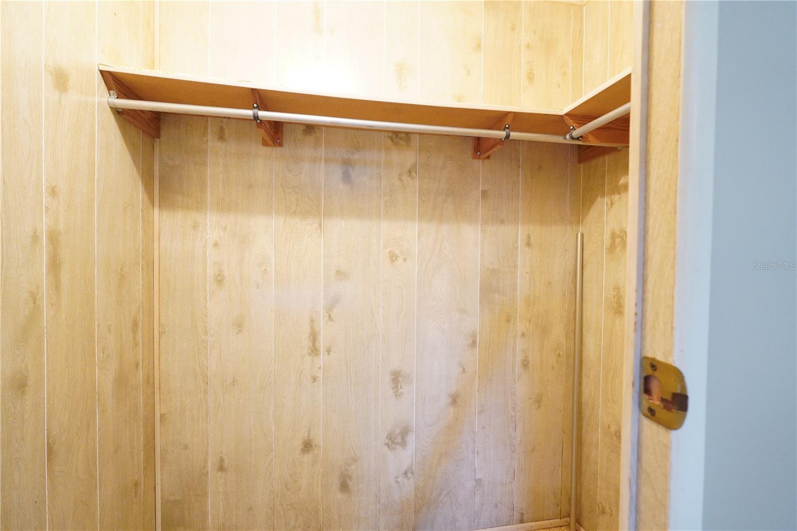 Image 23 of 41 For 82310 1st Avenue N 310