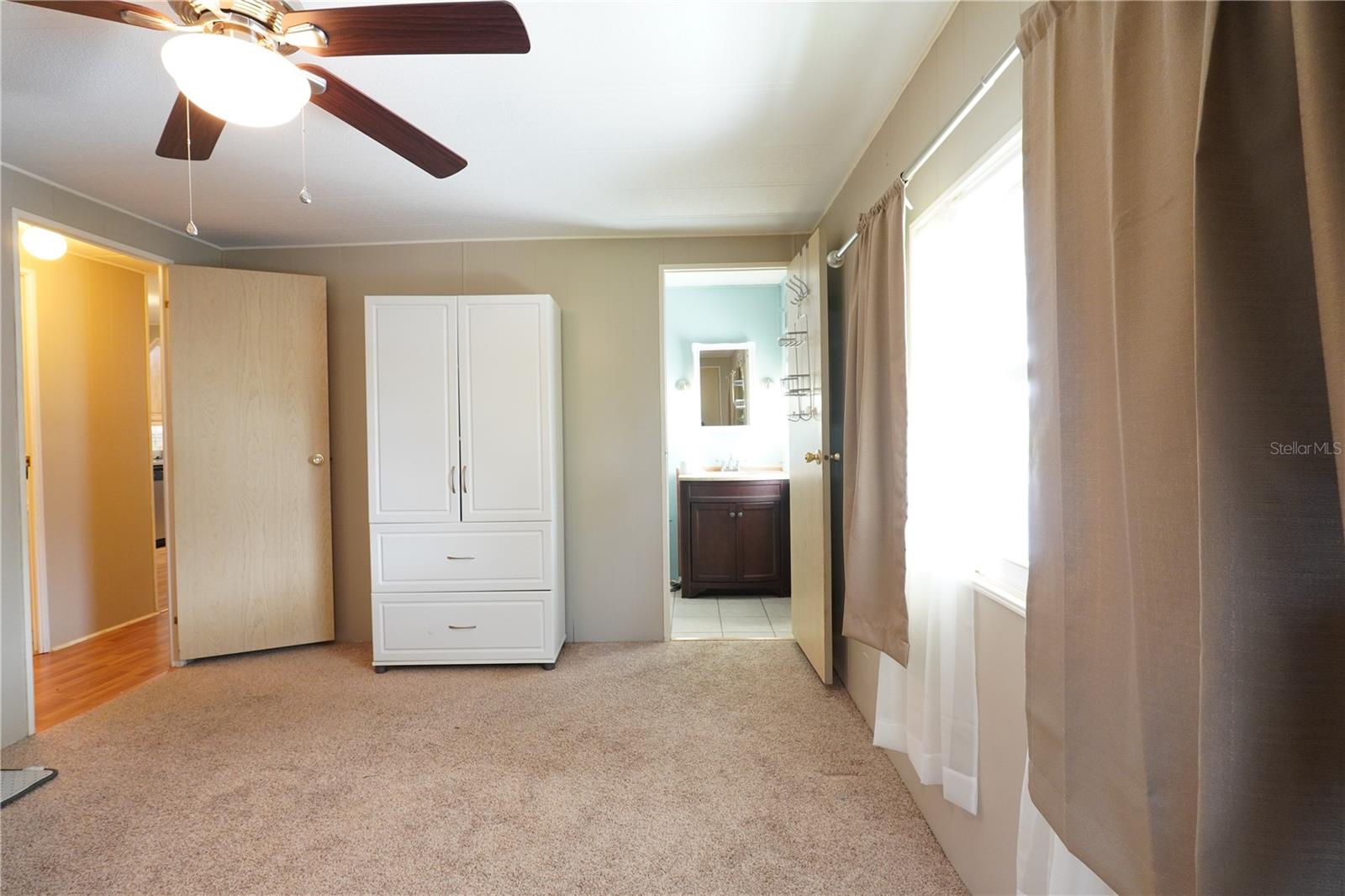 Image 25 of 41 For 82310 1st Avenue N 310