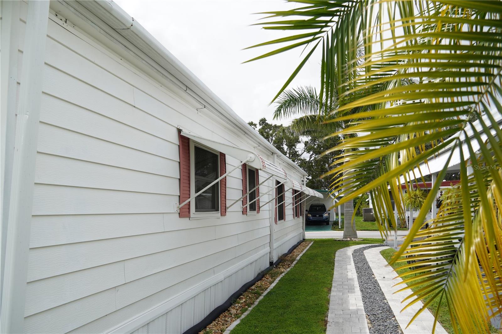 Image 34 of 41 For 82310 1st Avenue N 310