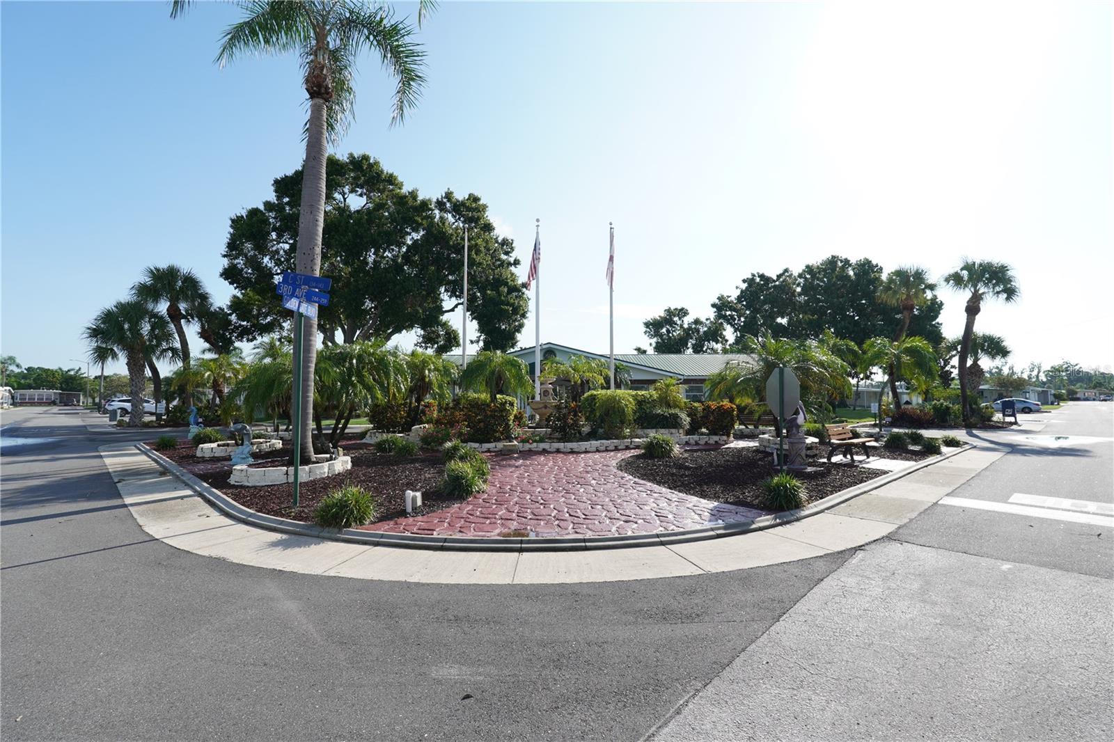 Image 36 of 41 For 82310 1st Avenue N 310