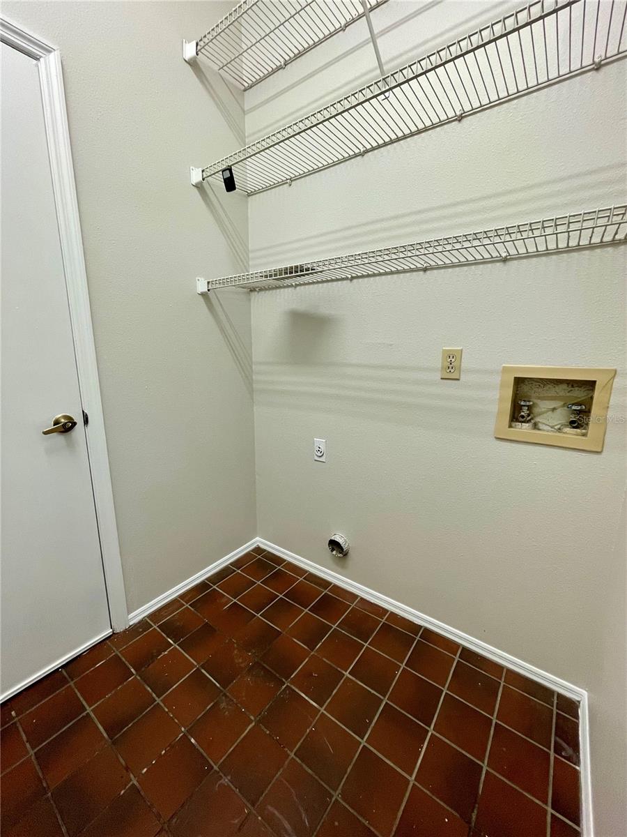 Image 15 of 17 For 9605 Norchester Circle