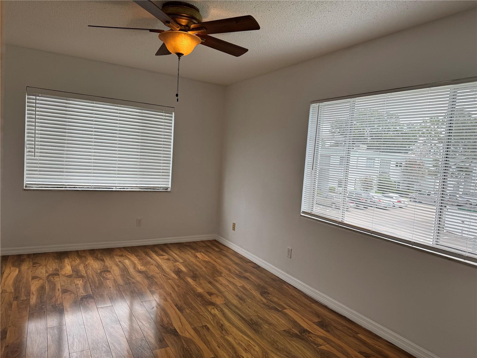 Image 11 of 19 For 803 Keene Road X5