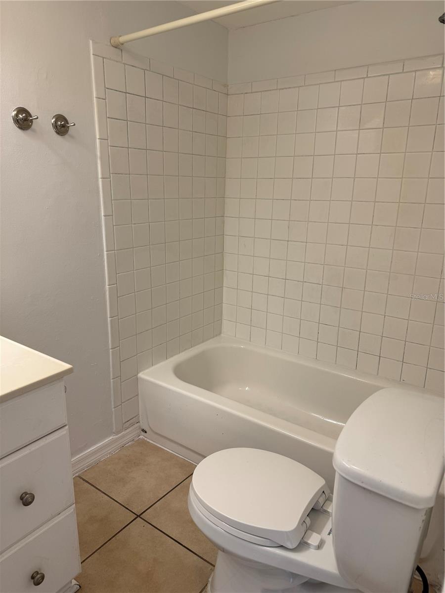 Image 15 of 19 For 803 Keene Road X5