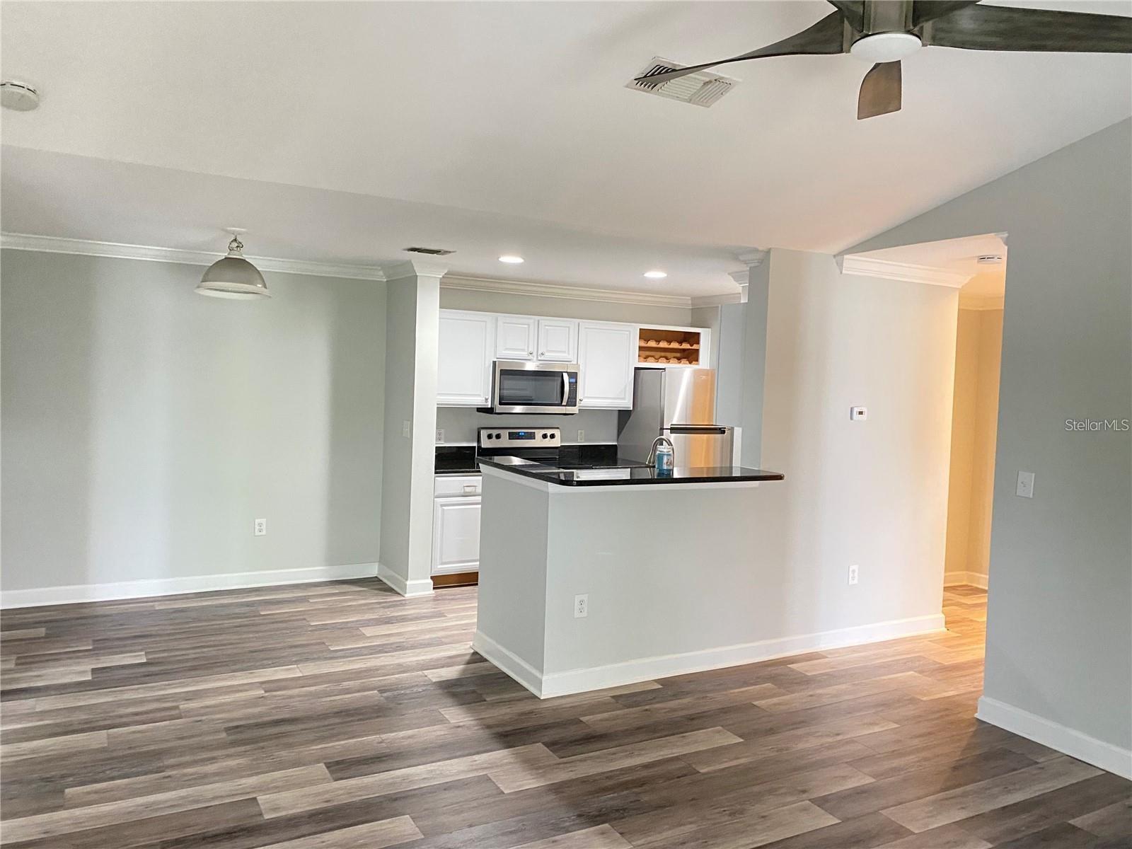 Image 4 of 17 For 18421 Bridle Club Drive 18421