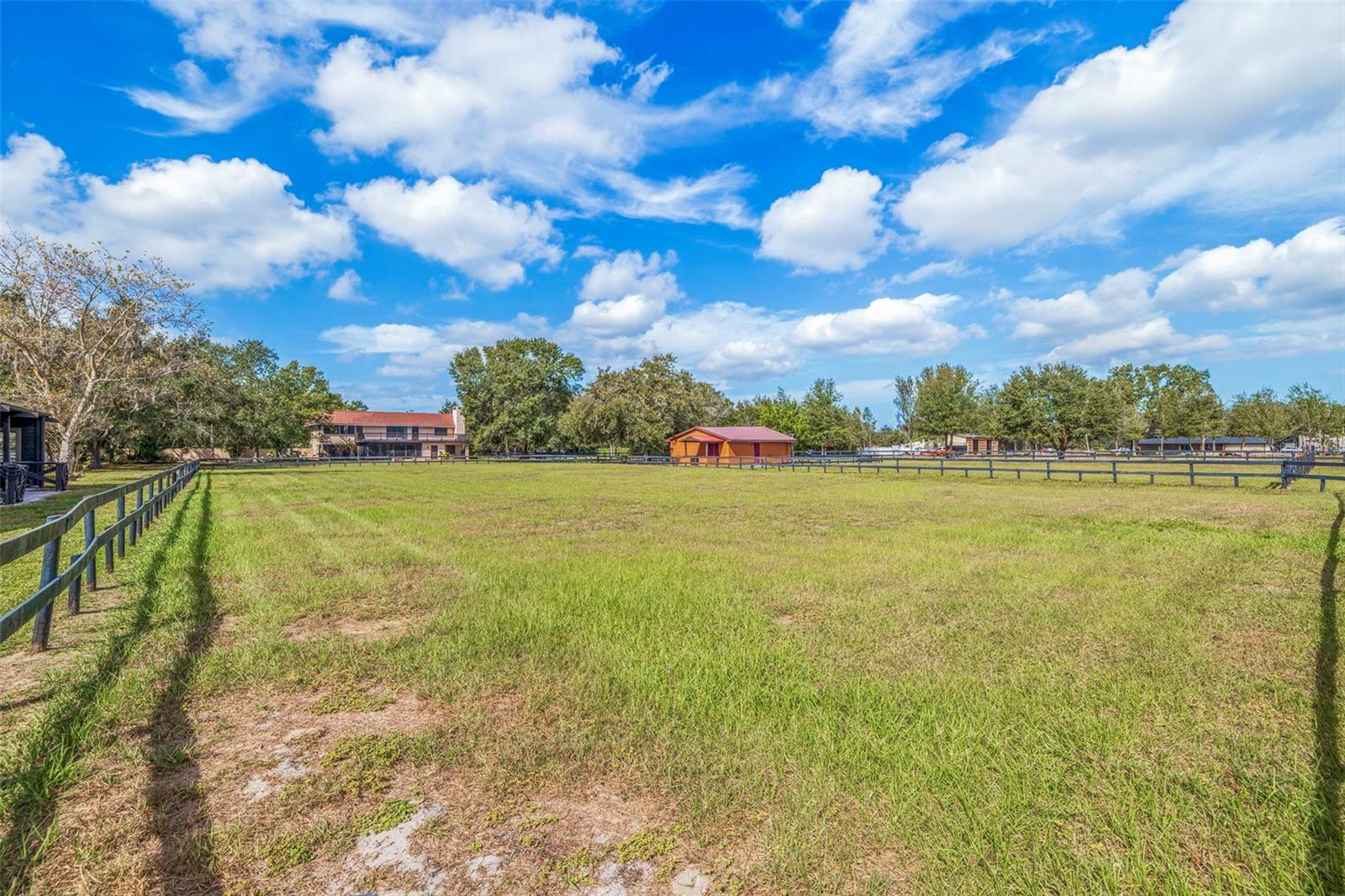 Image 15 of 62 For 9510 36th Avenue E