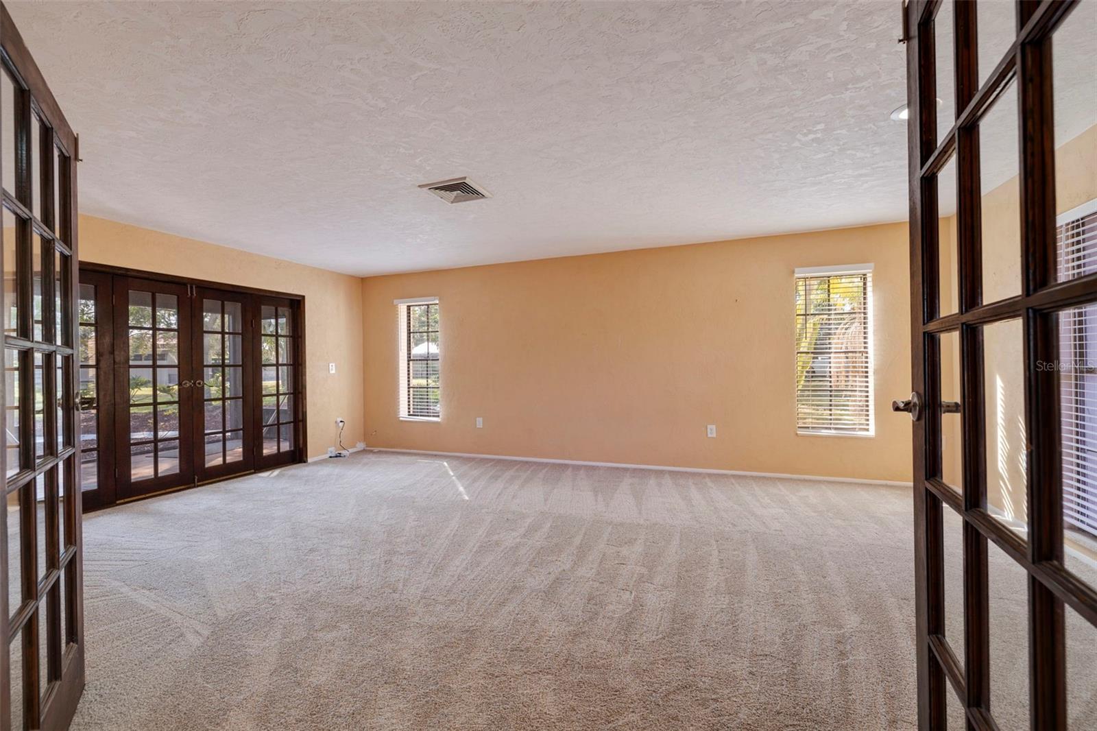 Image 24 of 62 For 9510 36th Avenue E