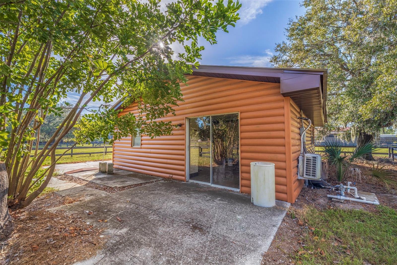 Image 34 of 62 For 9510 36th Avenue E