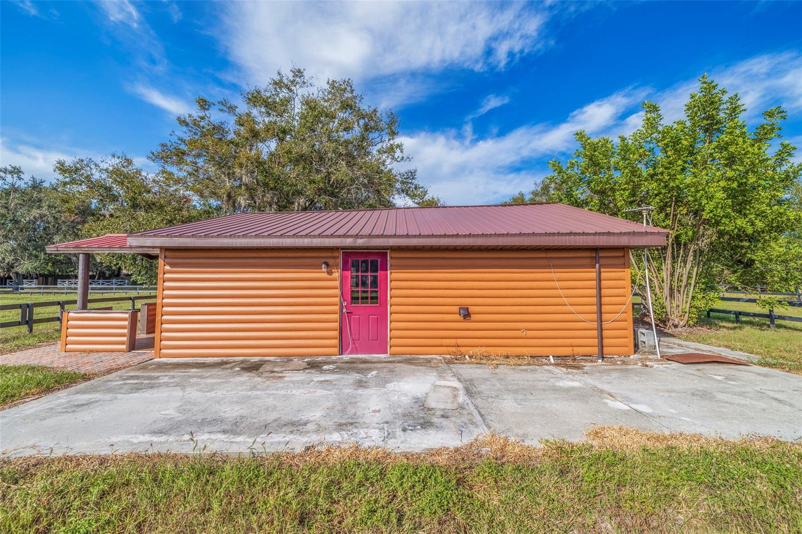 Image 40 of 62 For 9510 36th Avenue E