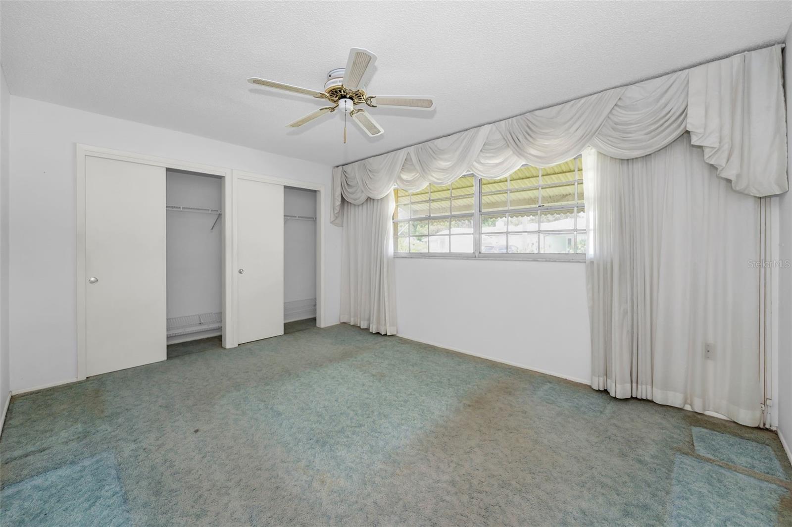 Image 23 of 46 For 2457 Orangepointe Avenue