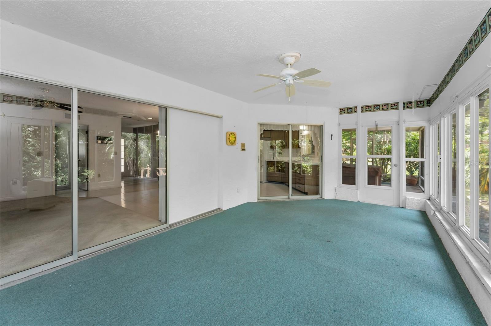 Image 34 of 46 For 2457 Orangepointe Avenue