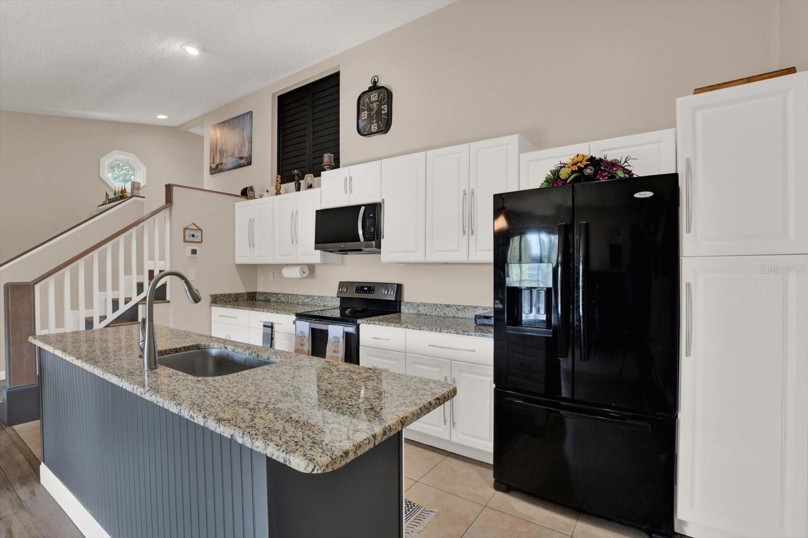 Image 9 of 23 For 6320 92nd Place N 2601