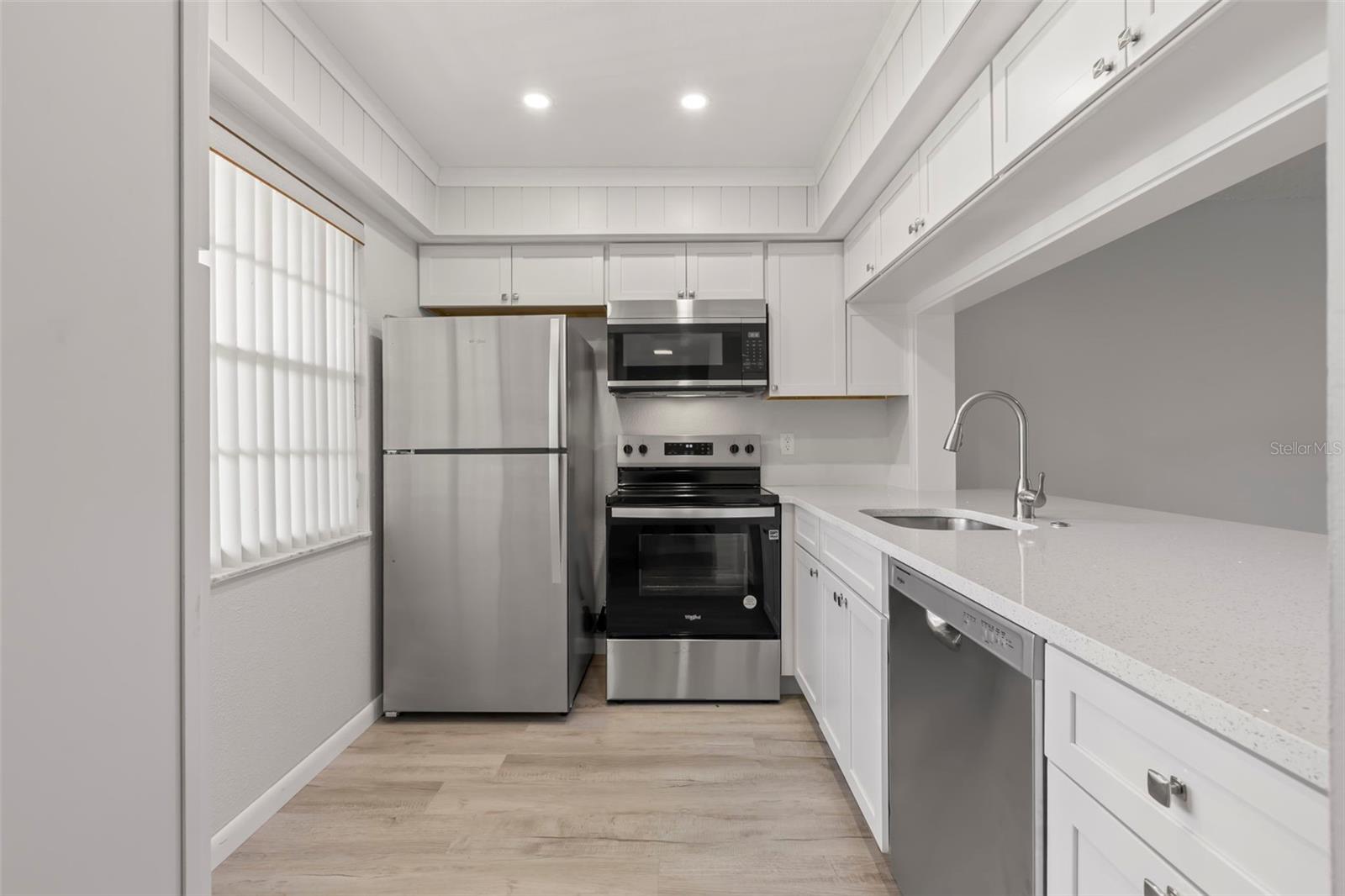 Image 10 of 39 For 1701 Pinehurst Road 10f