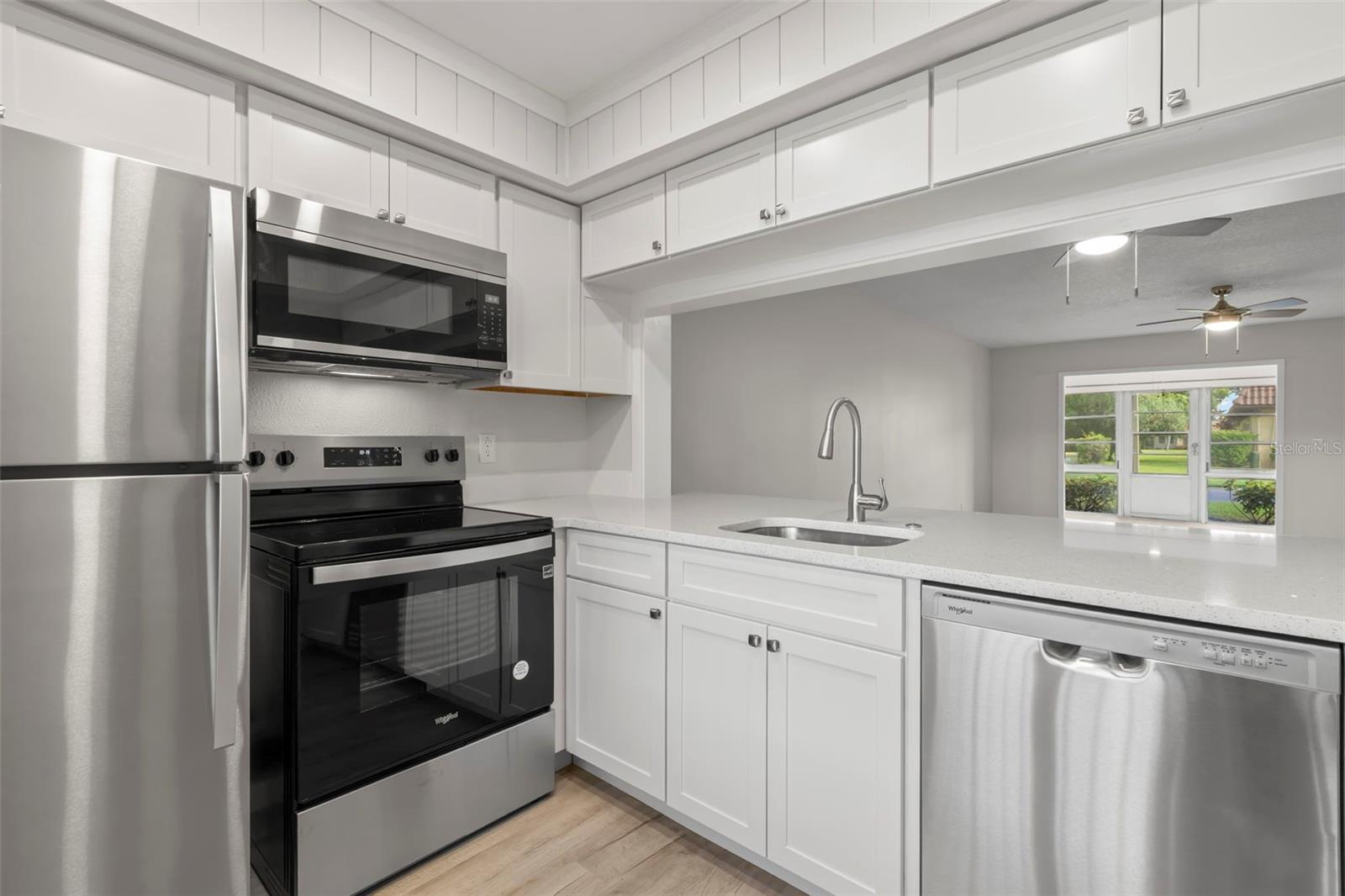 Image 11 of 39 For 1701 Pinehurst Road 10f
