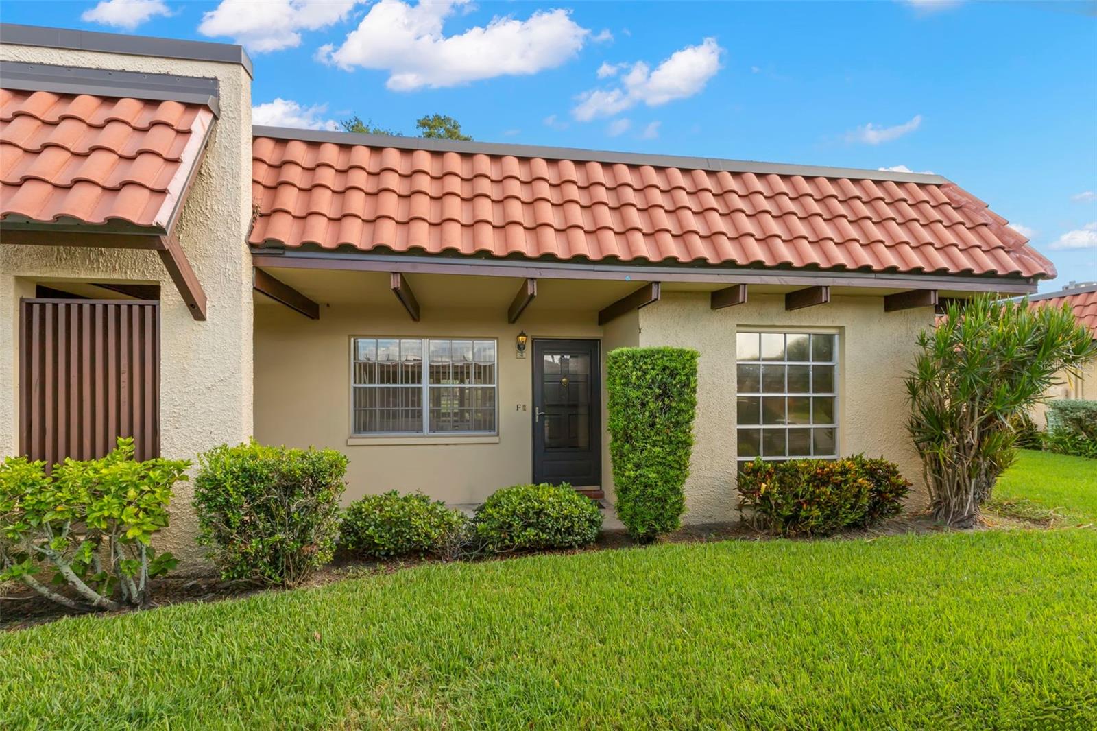 Image 2 of 39 For 1701 Pinehurst Road 10f