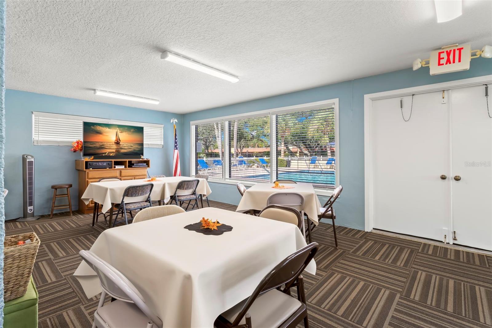 Image 31 of 39 For 1701 Pinehurst Road 10f