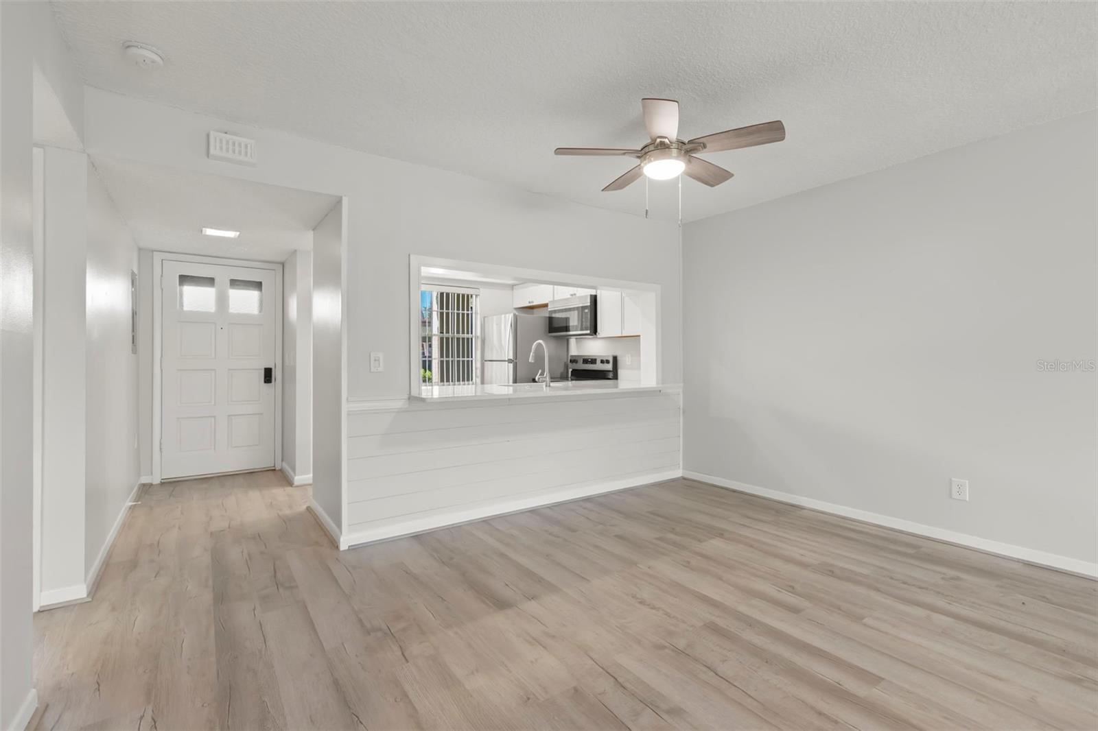Image 8 of 39 For 1701 Pinehurst Road 10f
