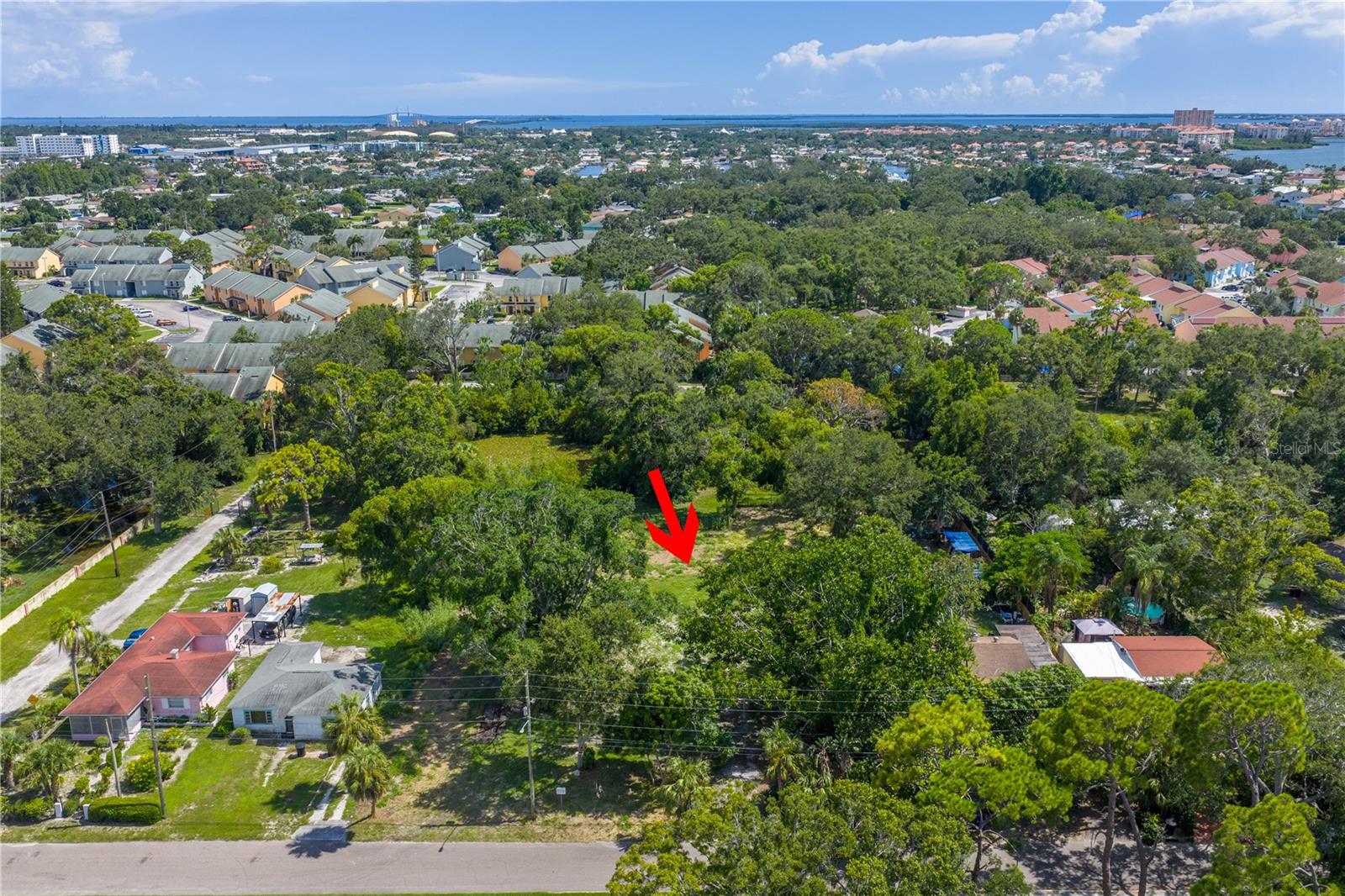 Image 8 of 12 For 4026 34th Avenue S