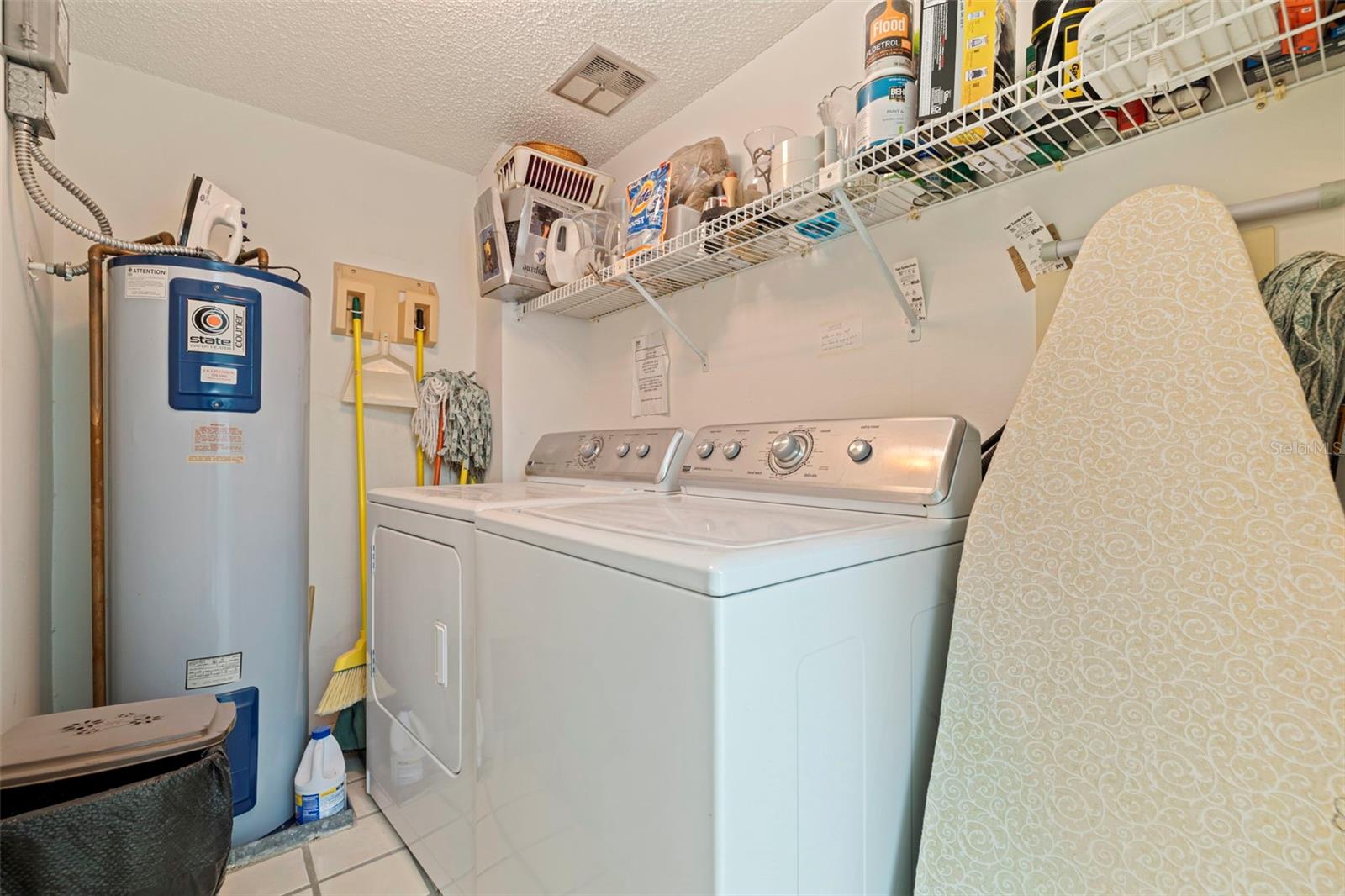 Image 26 of 48 For 5700 Escondida Boulevard S 303