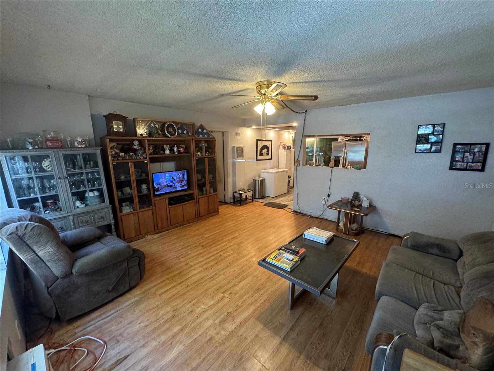 Image 5 of 19 For 408 Cheyenne Drive