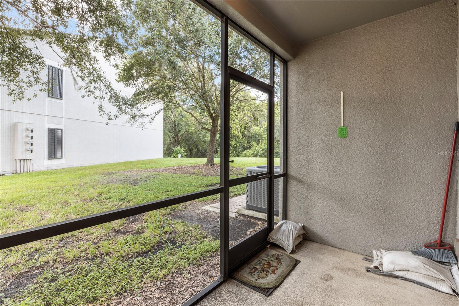 Image 22 of 44 For 10404 Westpark Preserve Boulevard