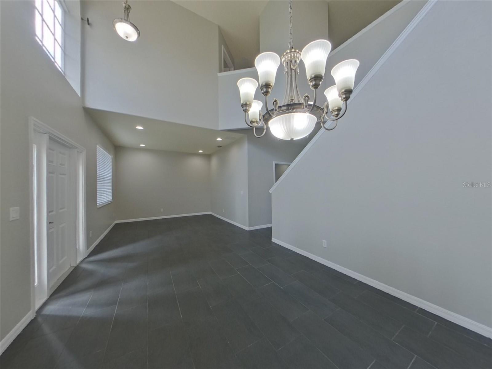 Image 2 of 20 For 1318 Brambling Court