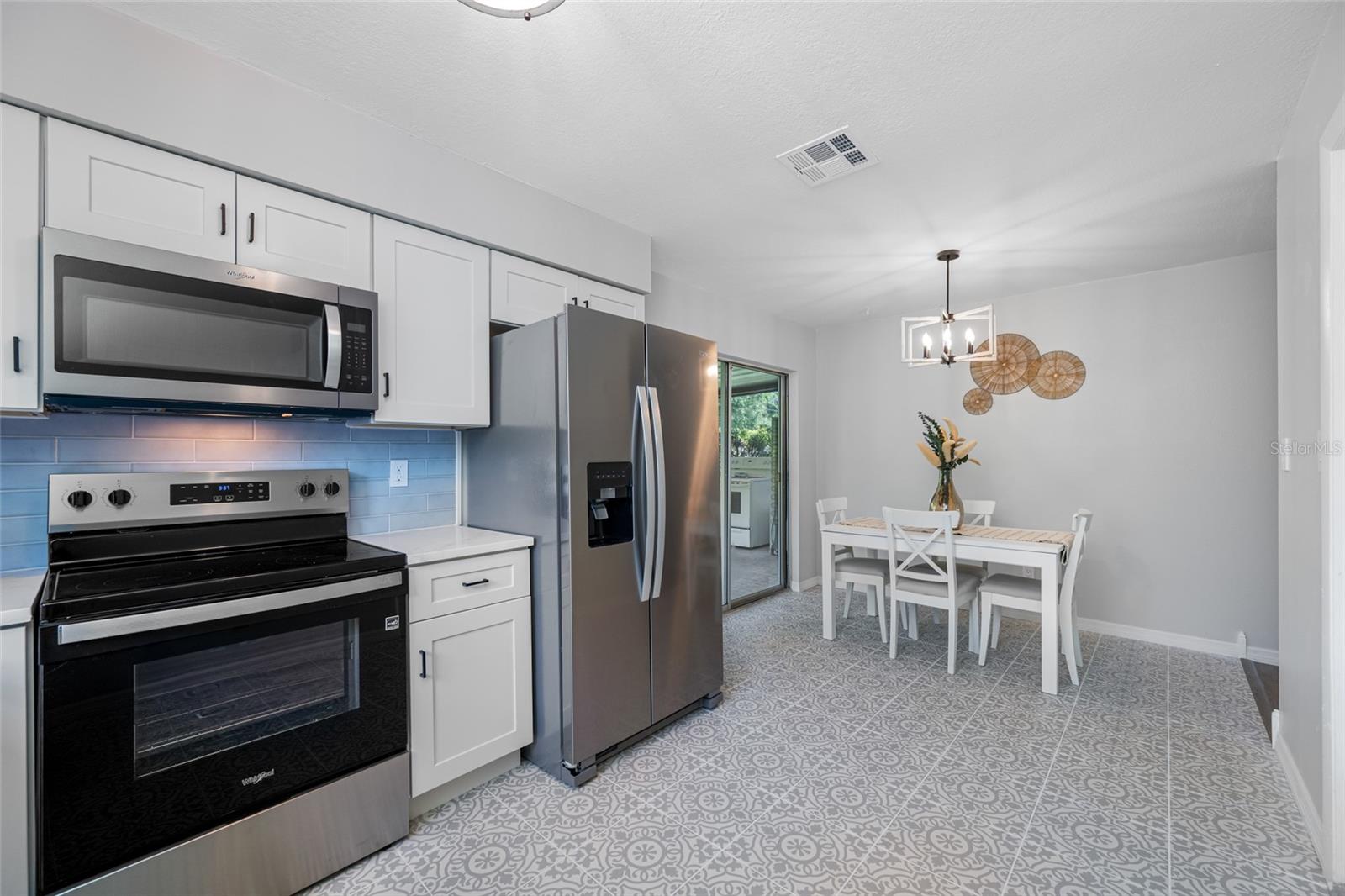 Image 10 of 38 For 8248 44th Street N
