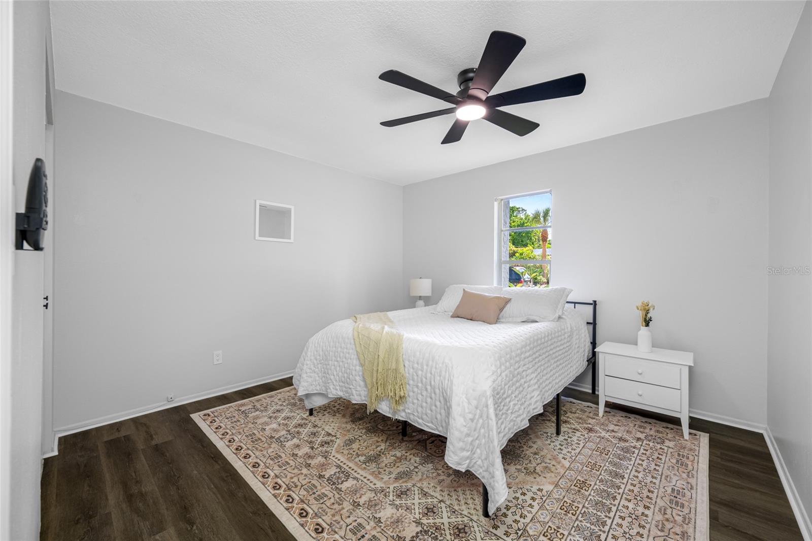 Image 19 of 38 For 8248 44th Street N