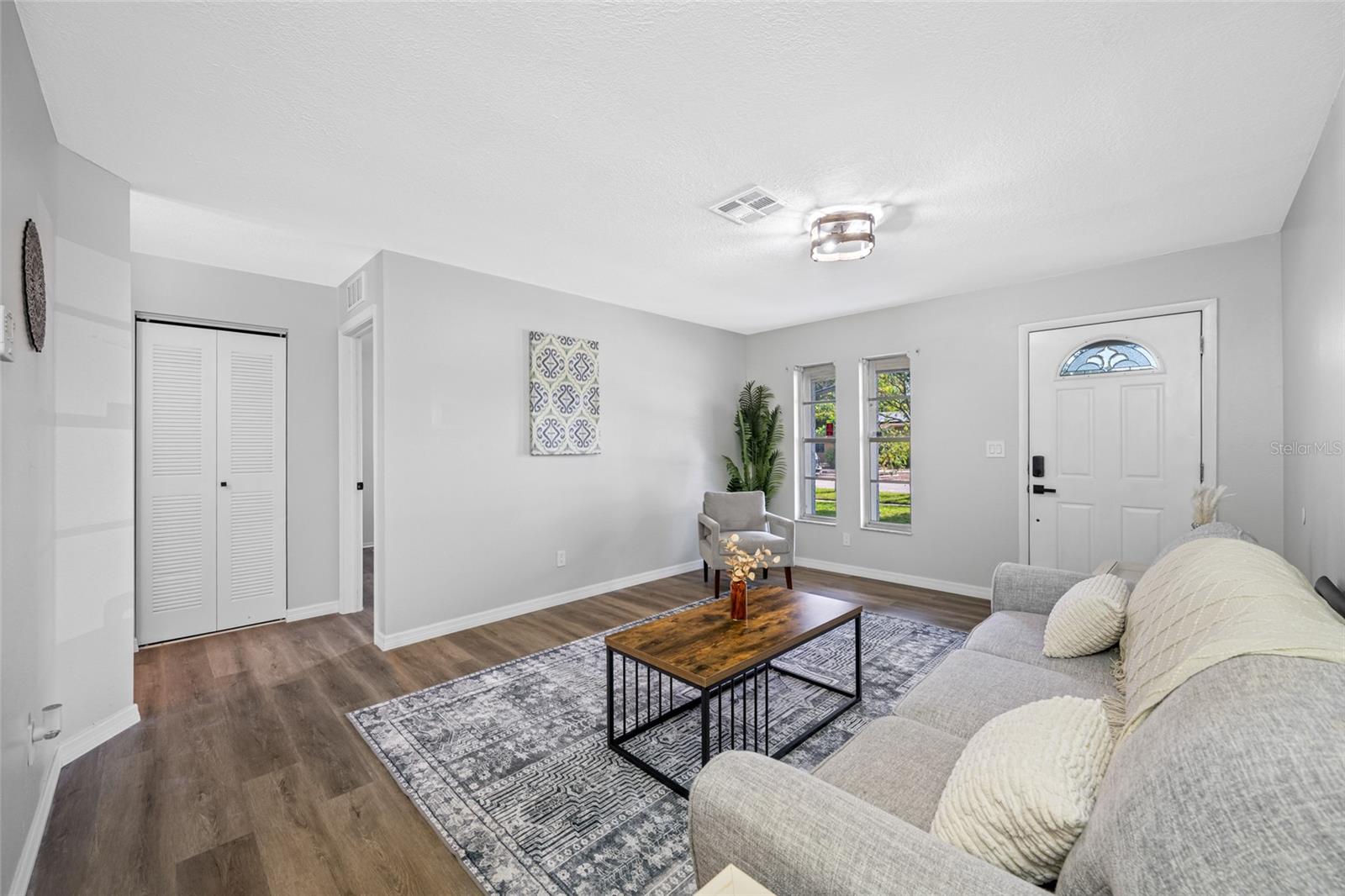 Image 6 of 38 For 8248 44th Street N