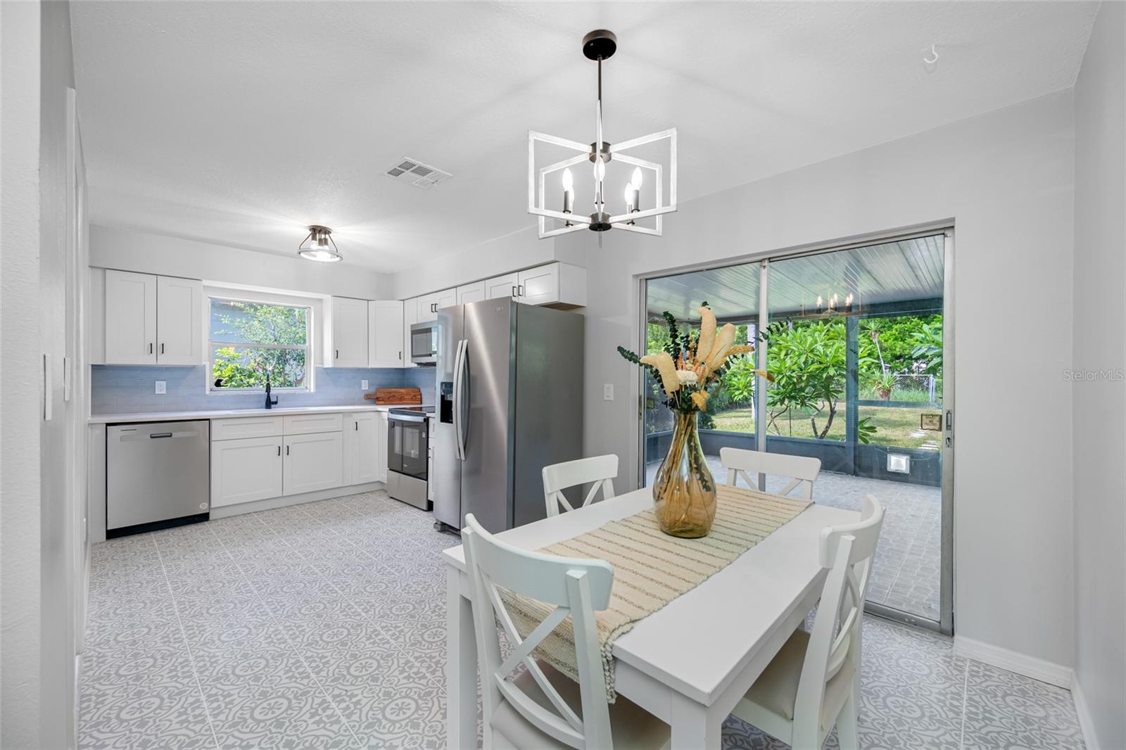 Image 9 of 38 For 8248 44th Street N