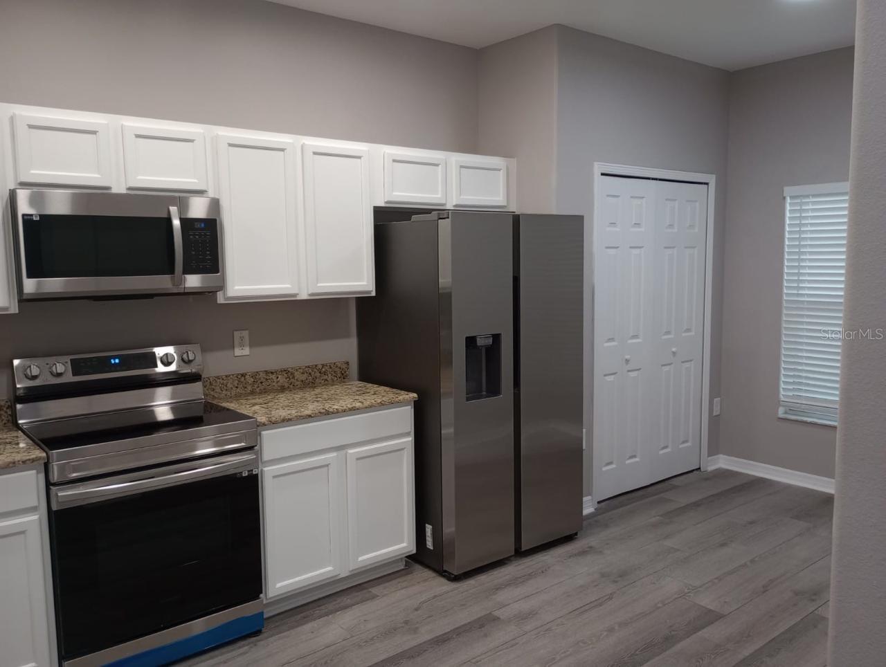 Image 3 of 12 For 4042 Winding Vine Drive