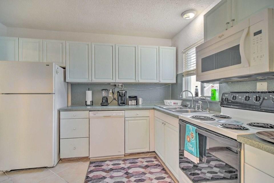 Image 9 of 21 For 2196 Bell Cheer Drive