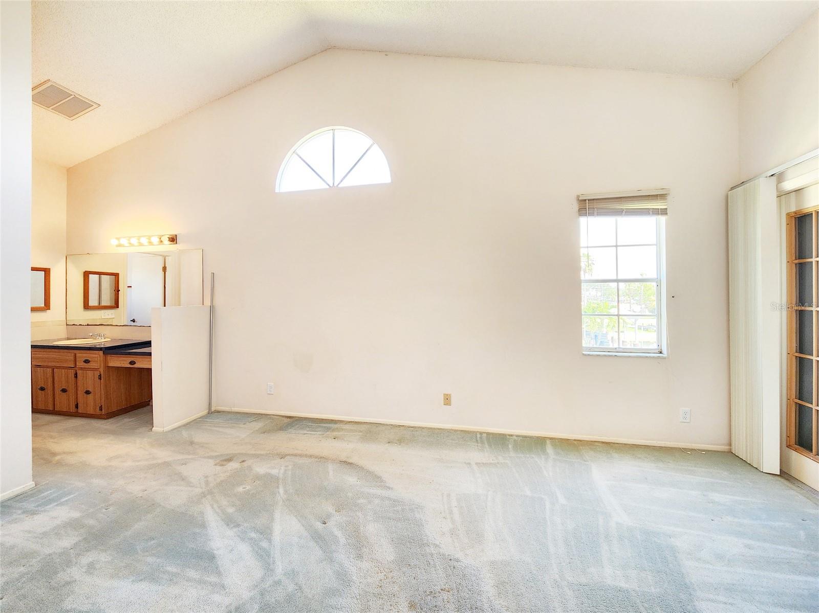 Image 12 of 60 For 13922 Raie Avenue