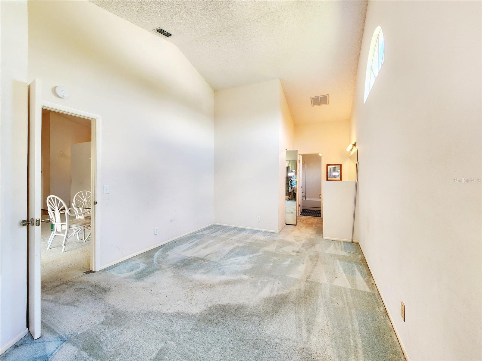 Image 17 of 60 For 13922 Raie Avenue