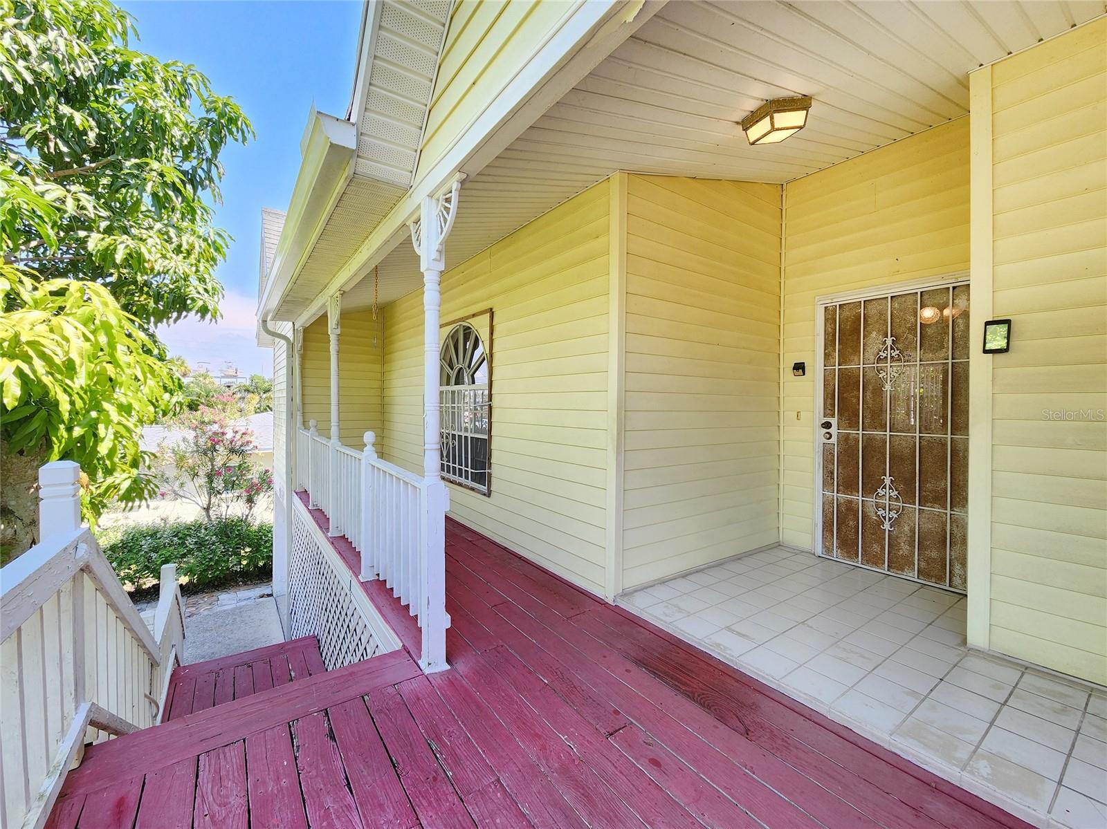 Image 4 of 60 For 13922 Raie Avenue