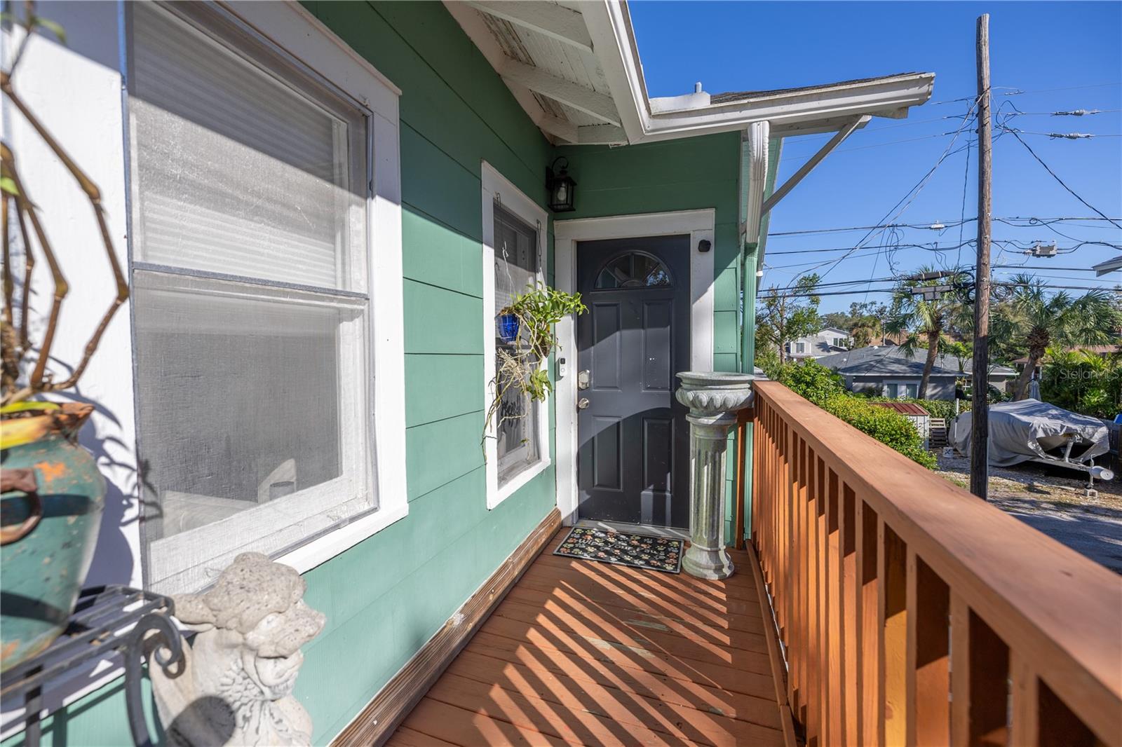 Image 5 of 45 For 861 28th Avenue N