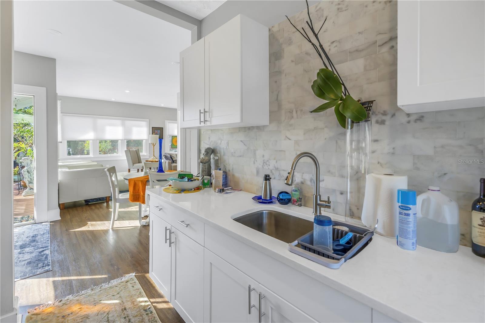 Image 9 of 45 For 861 28th Avenue N