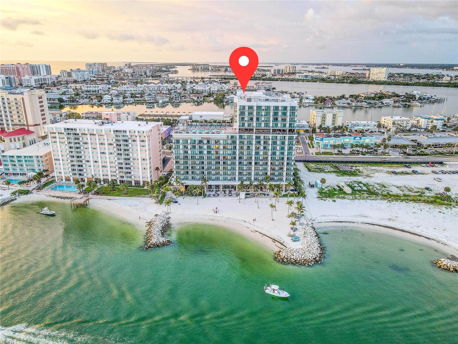 Image 17 of 35 For 691 Gulfview Boulevard 1608