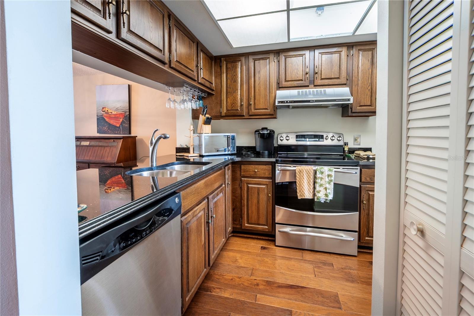 Image 10 of 60 For 103 1st Street E 116