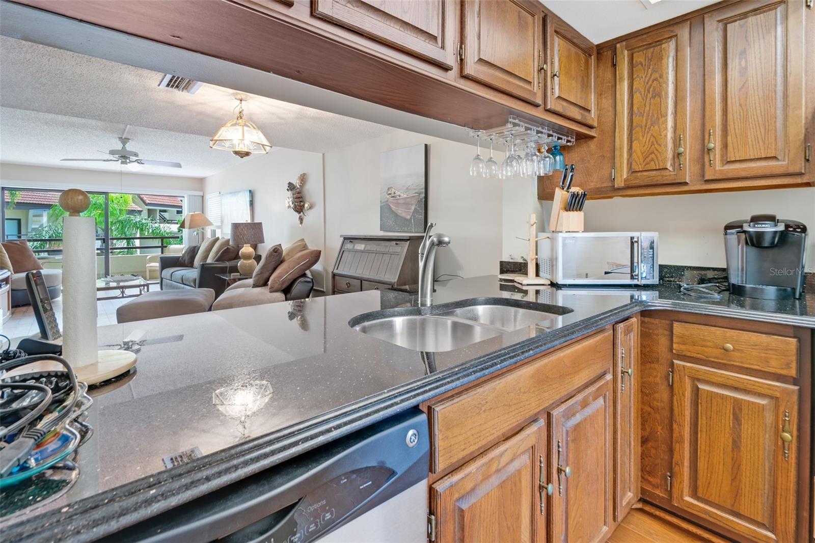 Image 40 of 60 For 103 1st Street E 116