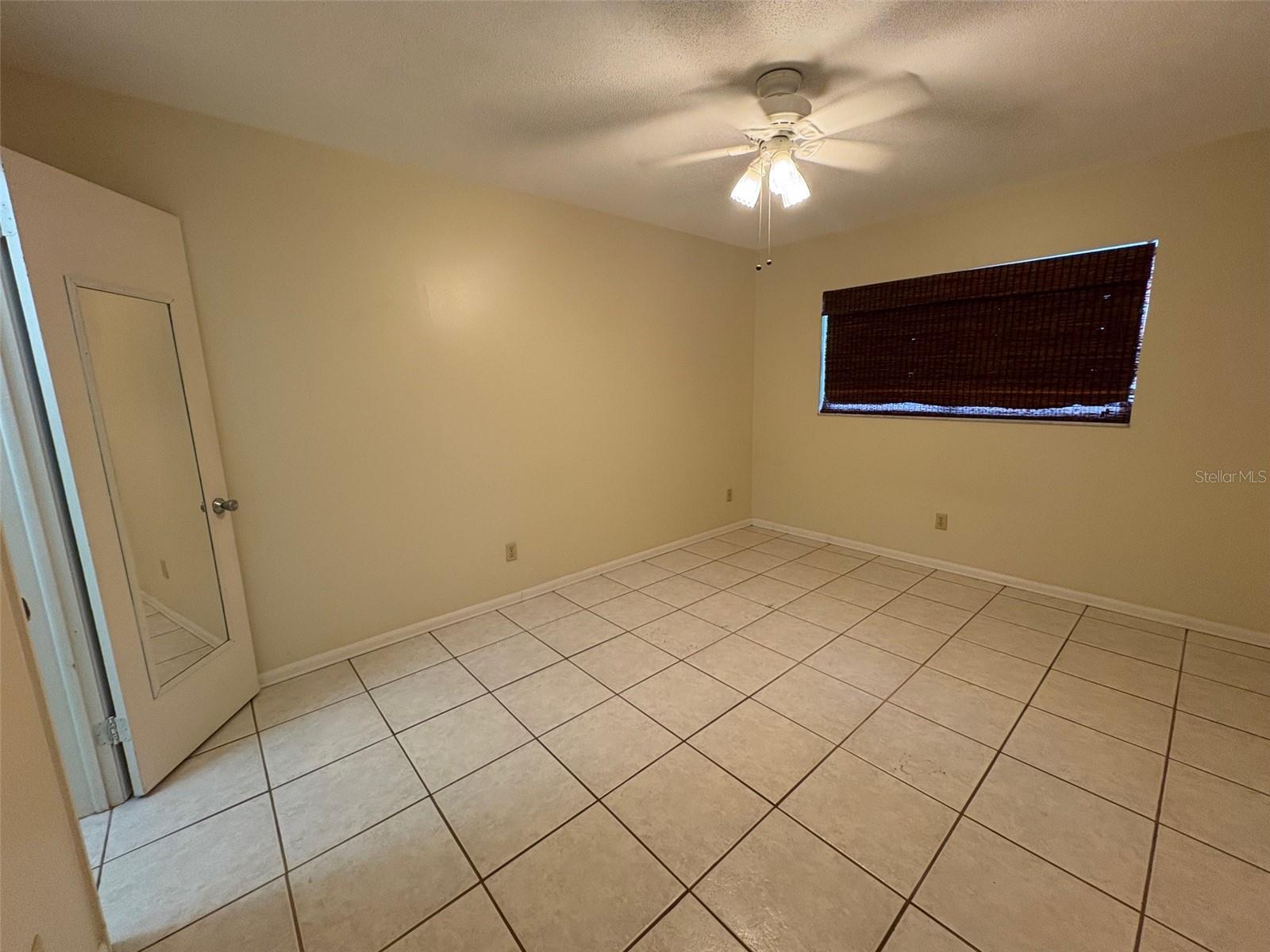 Image 12 of 17 For 211 Pasadena Avenue N 102