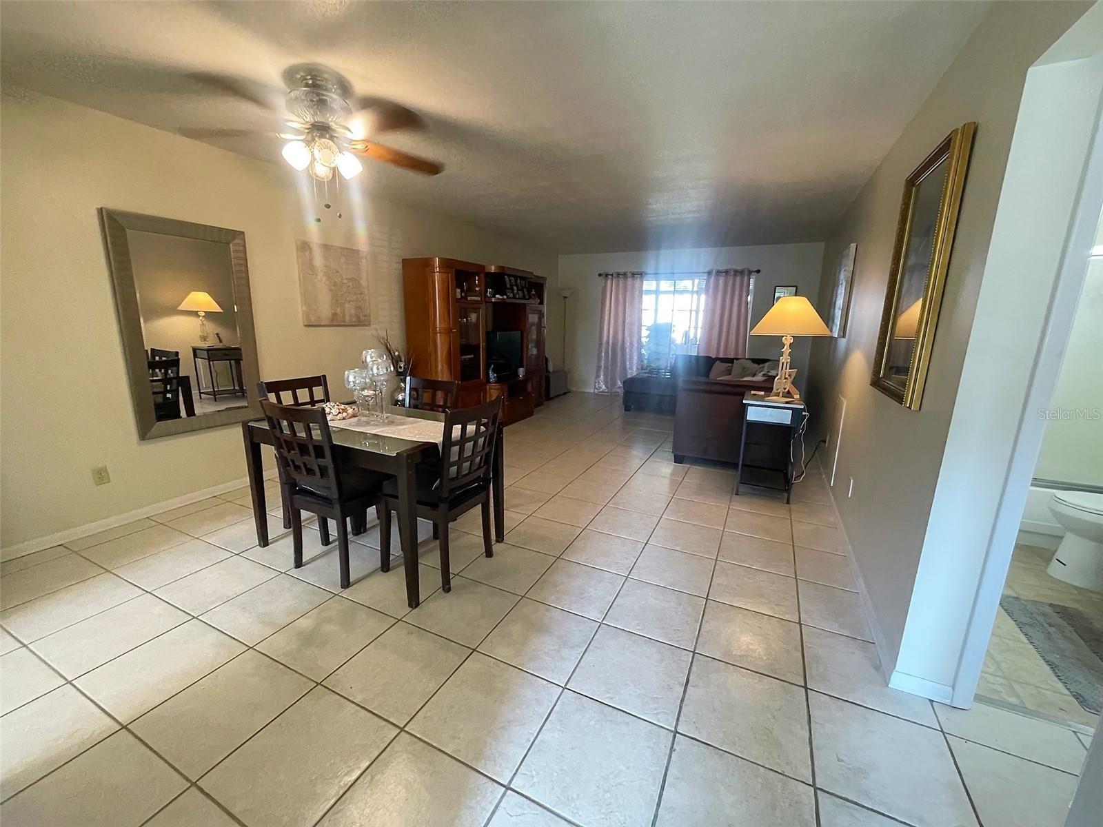 Image 3 of 17 For 211 Pasadena Avenue N 102
