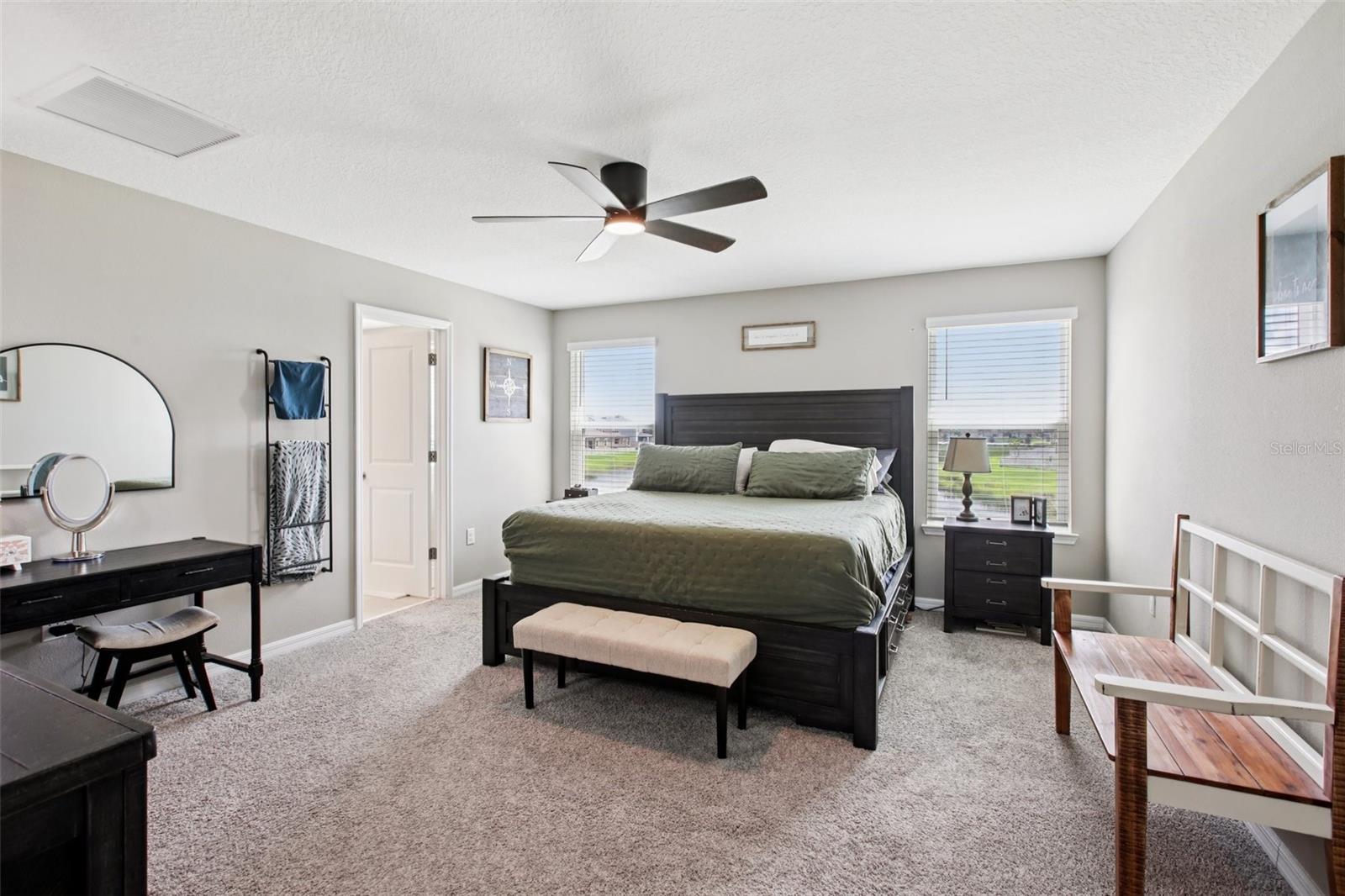 Image 16 of 42 For 13607 Palmera Vista Drive