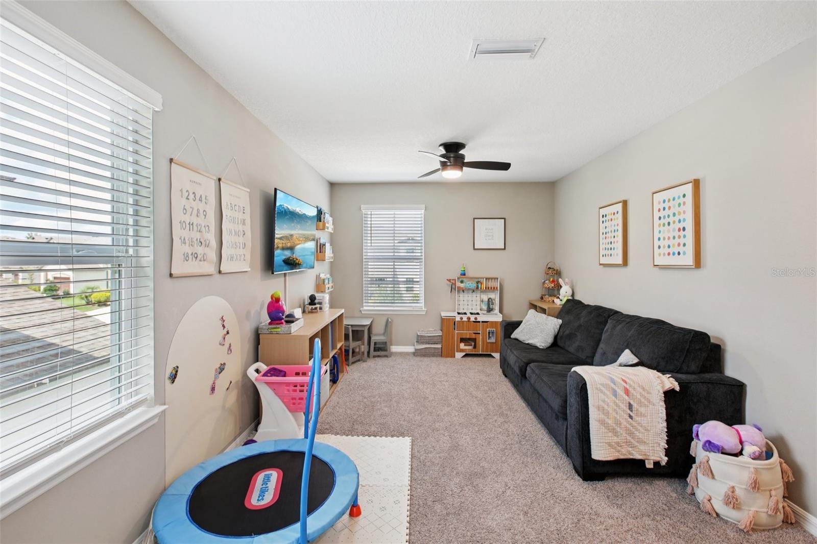 Image 26 of 42 For 13607 Palmera Vista Drive