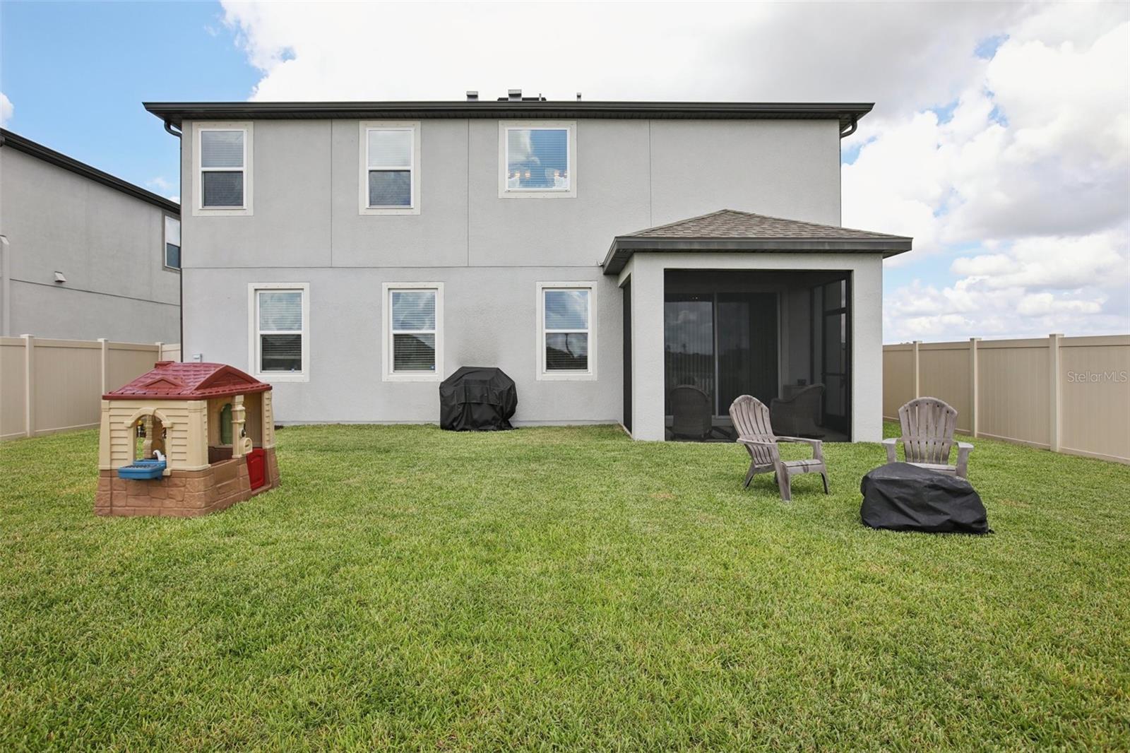 Image 33 of 42 For 13607 Palmera Vista Drive