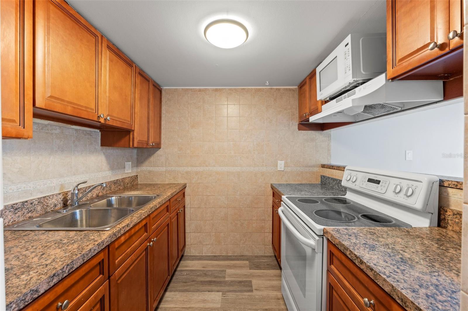 Image 10 of 25 For 5820 Church Avenue 326