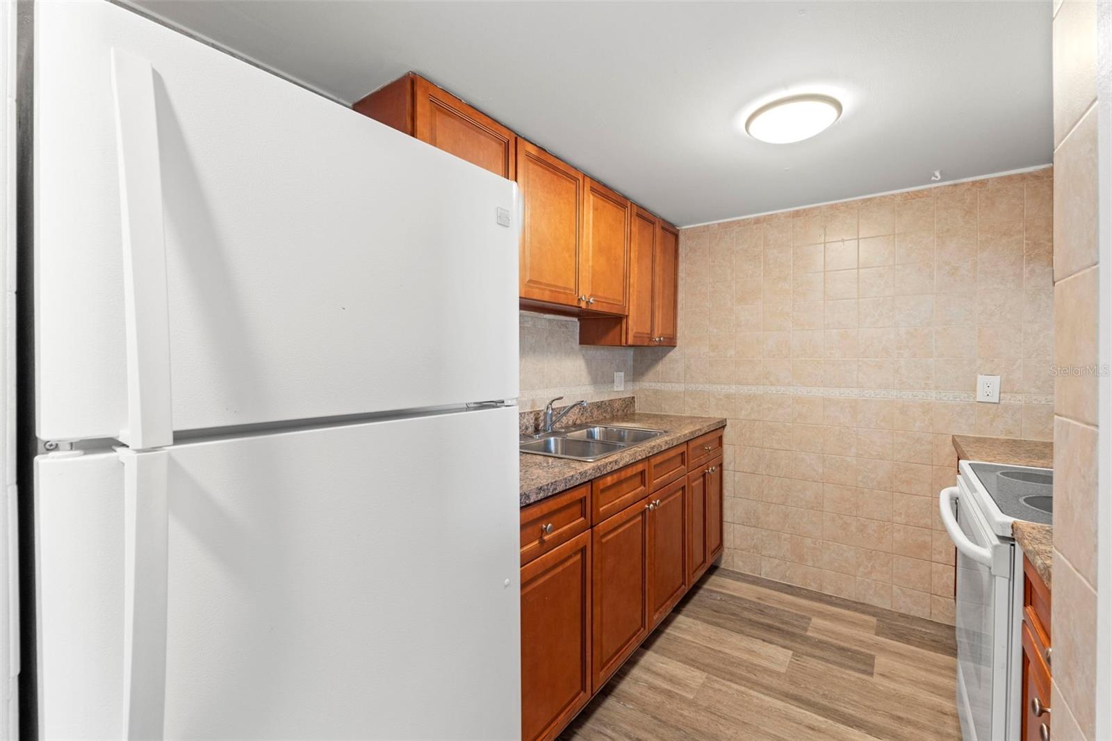 Image 11 of 25 For 5820 Church Avenue 326