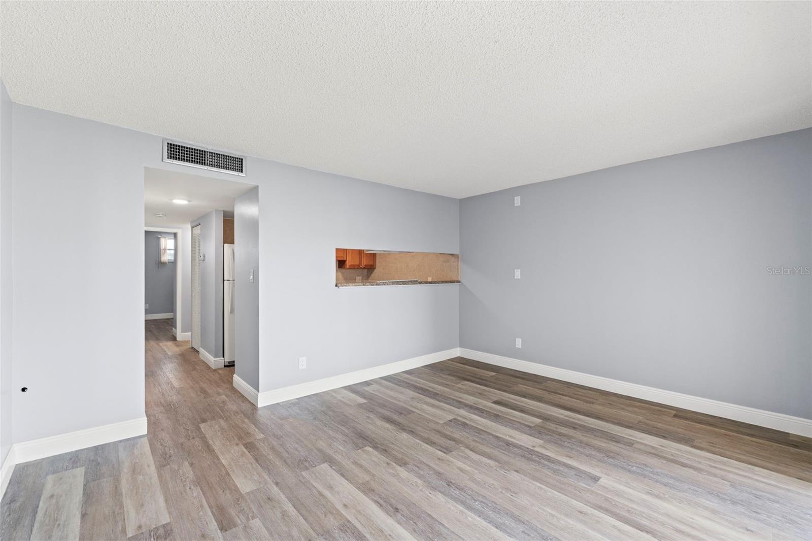Image 8 of 25 For 5820 Church Avenue 326