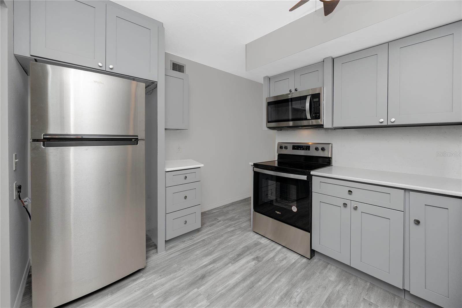 Image 13 of 46 For 4152 55th Way N 1028